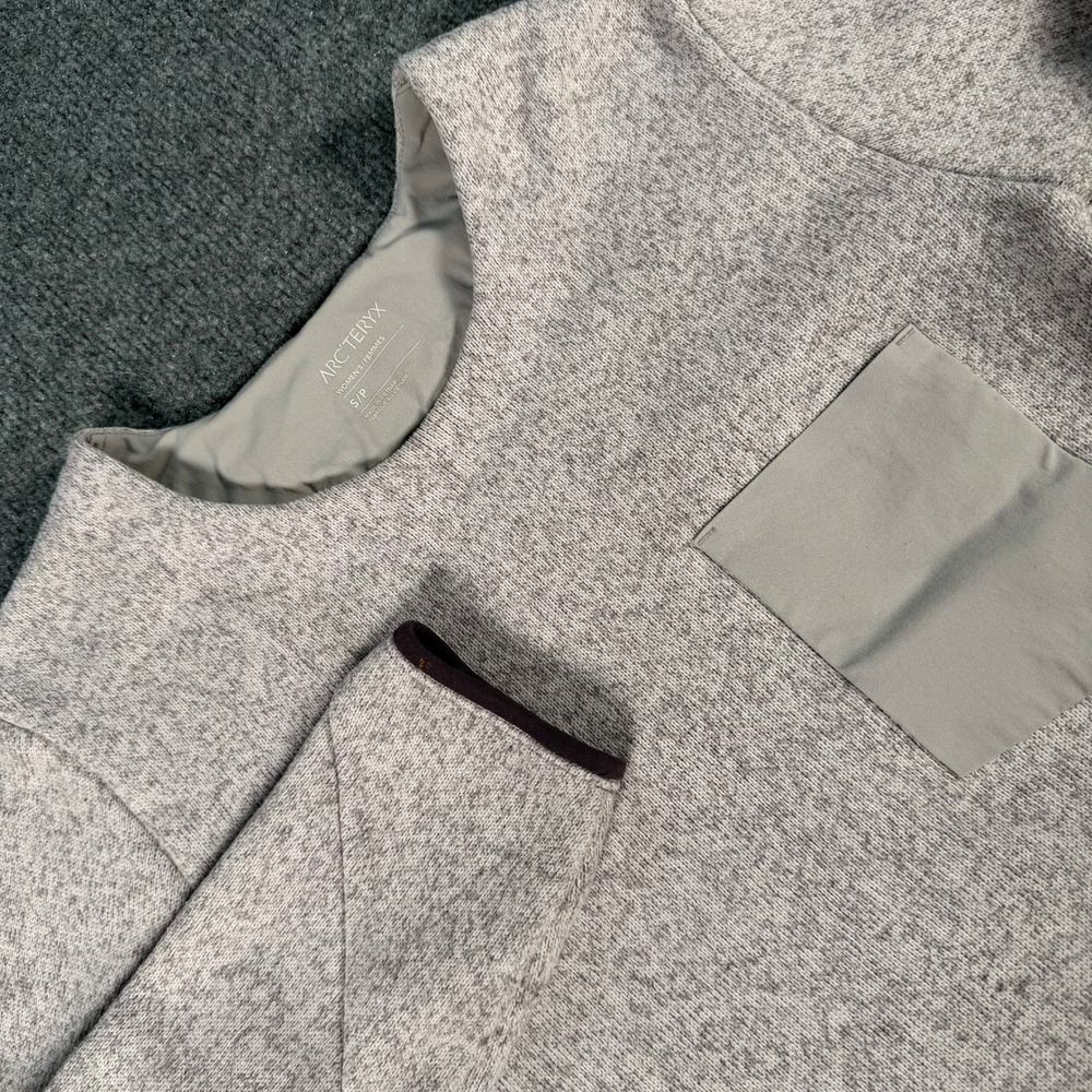 Arcteryx Covert Sweater Womens Small Heathered Grey Fleece Pullover 24101 #4662